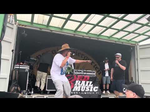 Kaucas - Varjot 13.7.2024 @konepaja biergarten