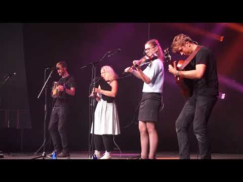 Underneath the Stars 2018: Estbel- Sample #1