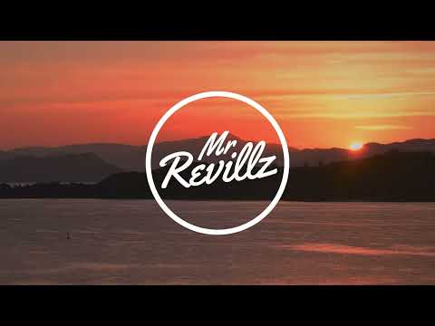 YouNotUs & Plastik Funk - In The Middle