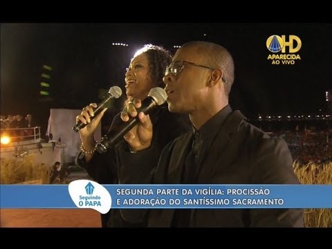 Momento de Adoração - Olivia Ferreira e Léo Araujo (JMJ Rio2013)