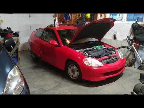 Honda Insight K-series Swap Episode 1: Car Overview and Water Leaks