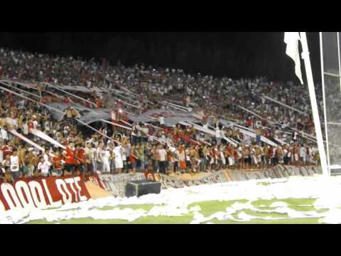 "Hinchada Huracán Las Heras" Barra: La Banda Nº 1 &bull; Club: Huracán Las Heras