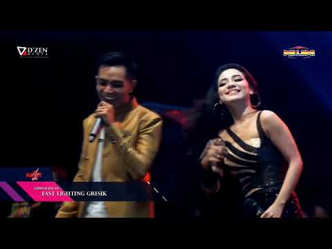 SAYANG _ GERRY feat LALA WIDI _ NEW PALLAPA  live in Petraka