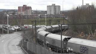 preview picture of video 'Freight Train, Ashton Moss, Ashton under Lyne 2014'