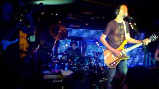 Roundabout (Yes) / Paul Gilbert Sala Live Madrid 2010