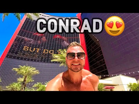 My INSANELY Indulgent & CRAZY Fun Stay at Resorts World CONRAD