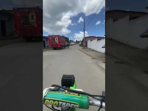 En moto por San Juan Tapalapa Casillas Santa Rosa Guatemala