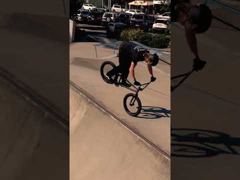 Josh Dove Riding his local #bmx #bmxstreet