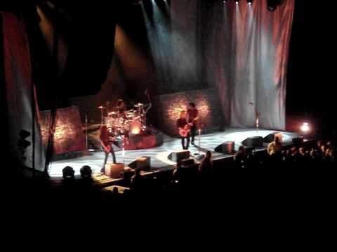 Alice In Chains - God Smack - Providence 4/16/10