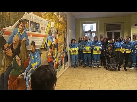 Inaugurato l'affresco nella sede della misericordia di Minucciano a Gofigliano