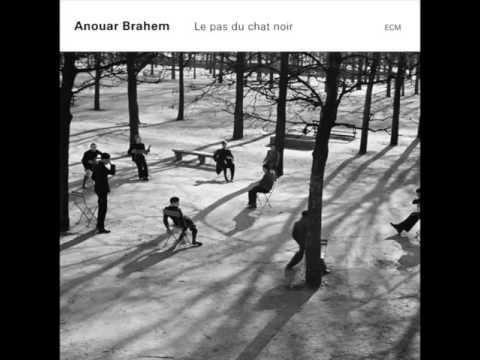 Anouar Brahem - " Leila au Pays du Carrousel "