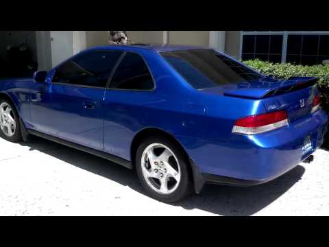 Meguiars Gold Class Carnuba Wax review on my 2001 Honda Prelude. A before and after video.