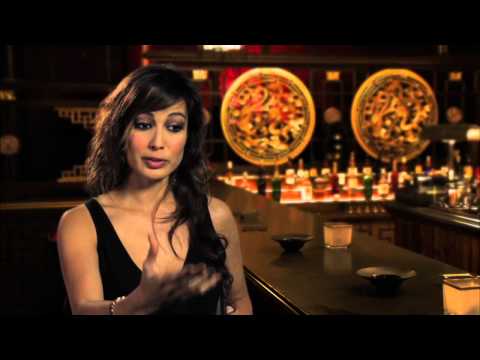 Bérénice Lim Marlohe "SKYFALL" Interview! [HD]