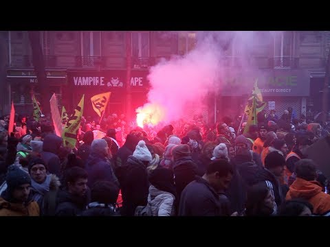 أكثر من نصف مليون متظاهر خلال إضراب عام في فرنسا