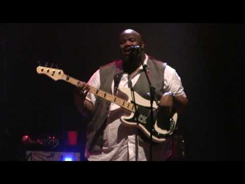 James Ross @ Chris Chew  - (Bassist - North Mississippi Allstars)  - "Live In Concert"