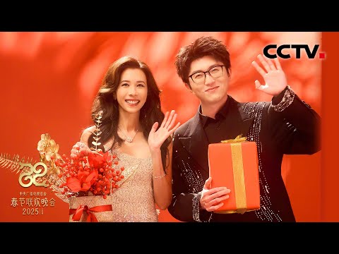 莫文蔚、毛不易演唱《岁月里的花》有故事的声音开口跪！「2025央视春晚」| CCTV春晚