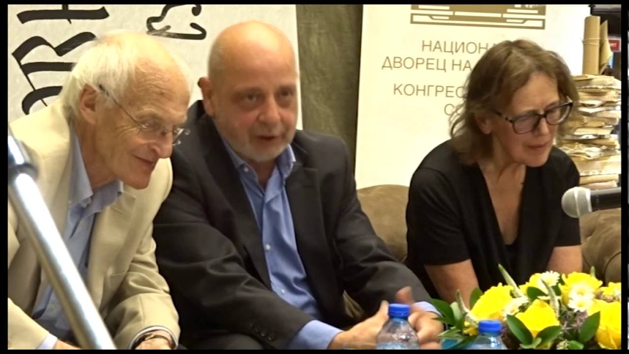 Романът „Стремглаво“ на Майкъл Фрейн: Премиера в България