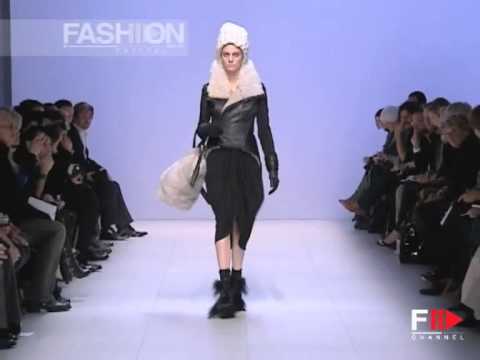 Fashion Show "Rick Owens" Autumn Winter 2007 2008 Pret a Porter Paris 2 of 3 by Fashion Channel