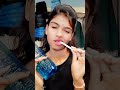 Slatepencil Cutnees Girl Eating