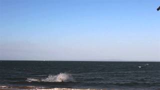 preview picture of video 'Kite Surfing in Scarborough Queensland'