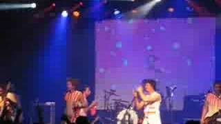 2 Skinnee J's - Riot Nrrrd (NYC 8.9.08)