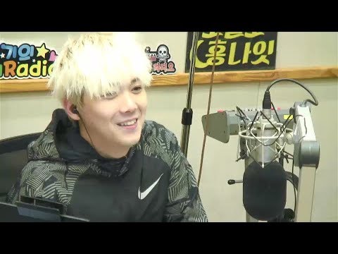 180406 Hongki's Kiss the Radio | PENTAGON