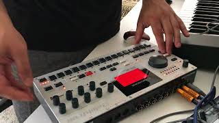 Elektron Machinedrum | Destroying the pattern - MeltinGod