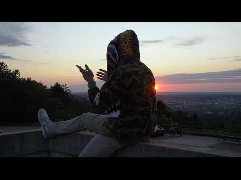 1913 - Dans Ma Tête (Clip officiel)