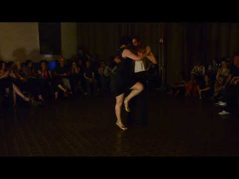 Celeste Rodríguez y Mariana Docampo  en el Festival de Tango Queer de Buenos Aires 2017