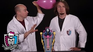 How to Save Frankie | Monster High