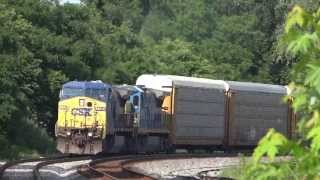 preview picture of video 'CSX C40-8 # 7589 in Shenandoah Junction'