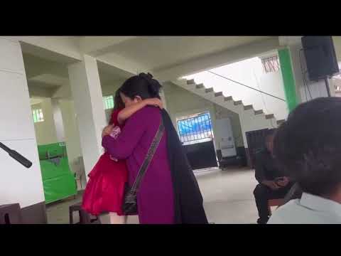 A U vuina ah Esther Hnamte in hla a sa zo thei lo, hnuk a va ti ulh chiang reuh tak em!!😭😭😭