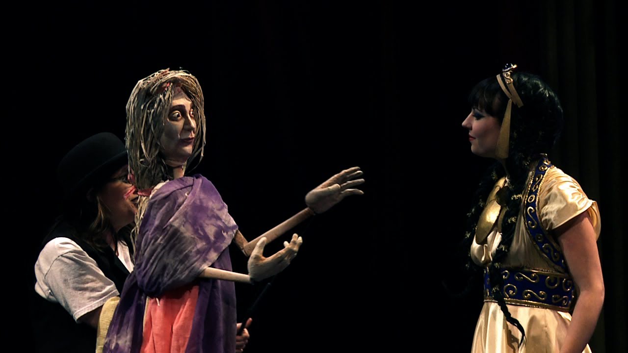  UConn's Remarkable Puppetry Program