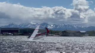 Aviation Entertainment: What not to do with your Floatplane on a Windy Day