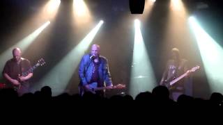 Masters of Reality - Deep in the Hole (live@The Garage, London)