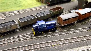 preview picture of video 'Hornby Sentinel R3178 on Eskmuir January 2014'
