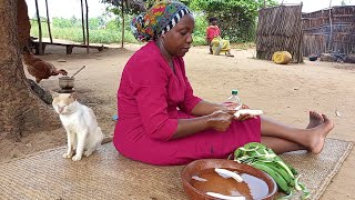 African Village Life//Cooking Most Delicious Traditional Banana for Dinner