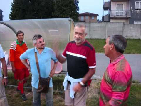 Vecchie glorie calcio Cassina.wmv