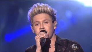 Download lagu One Direction performs Perfect at the American Mus....mp3