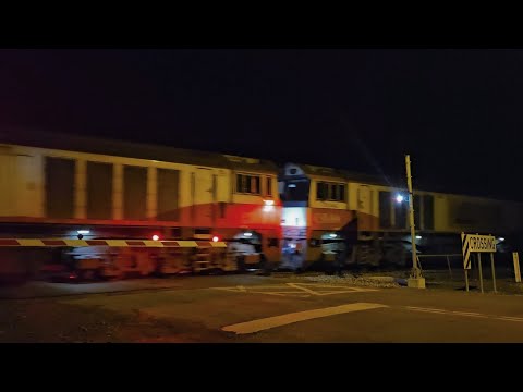 1MA9 SCT Intermodal + steel freight, Laverton VIC to Penfield SA, 2215, Ararat West VIC