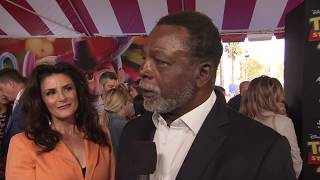 CARL WEATHERS talks at the \
