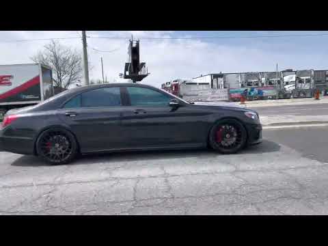 S63 Mercedes Benz lowered on 22” forgiato rims