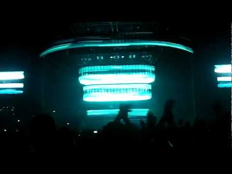SWEDISH HOUSE MAFIA - STOCKHOLM 2 LA - MASQUERADE MOTEL LOS ANGELES [HQ]