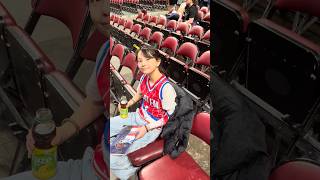 【モントリオール親子】 Front Row Upgrade! Dad & Daughter Night at the Harlem Globetrotters 🏀❤️