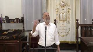 גאולה בדלת הראשית - יצחק זאגא - פרשת מקץ וחנוכה תשפ"ה (הרב יצחק חי זאגא) - התמונה מוצגת ישירות מתוך אתר האינטרנט יוטיוב. זכויות היוצרים בתמונה שייכות ליוצרה. קישור קרדיט למקור התוכן נמצא בתוך דף הסרטון