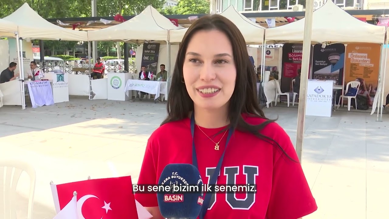 Türkiye'nin farklı illerinden 43 üniversiteyi üniversite adayı gençlerimizle buluşturduk