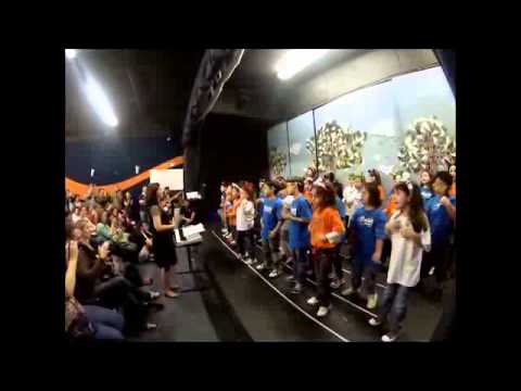 Colégio Global - Coral Infantil: O Ar