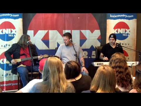 Uncle Kracker - Follow Me - Unplugged on KNIX 102.5