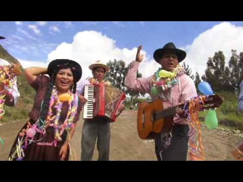 LAS FLORECITAS DE MIZQUE Y LOS WARMI SUAS DE POJO - POJO PLASITAPI