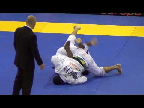 Euros 2015 Black Belt Open Weight Finals Male - Submission #1333